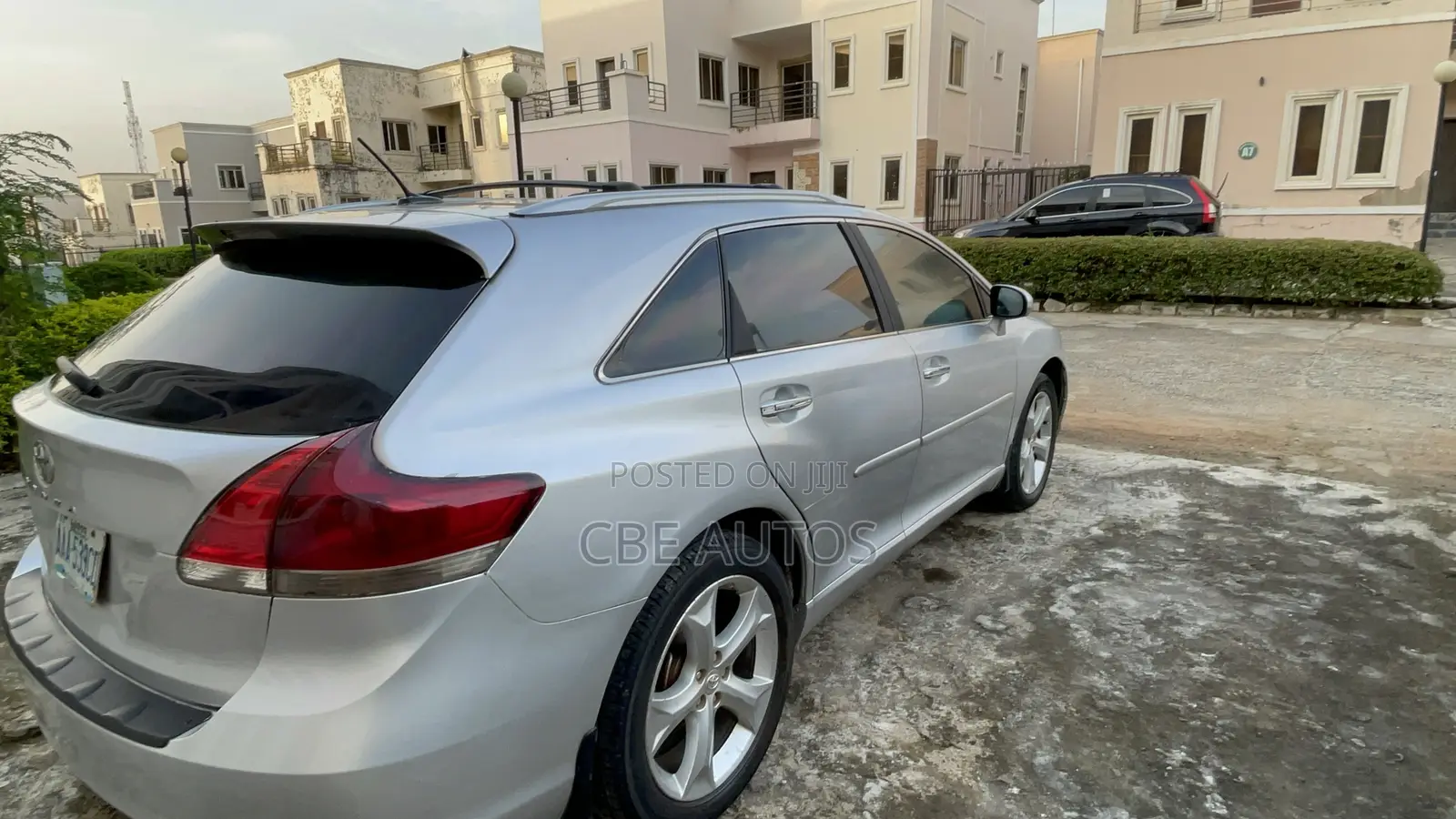 Toyota Venza V6 2010 Silver