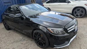 Mercedes-Benz C300 Luxury 4dr AWD 4Matic Sedan (2.0L 4cyl 7A) 2015