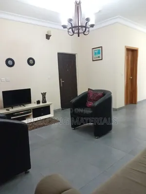 2bdrm Apartment in Lekki Phase 1 for rent
