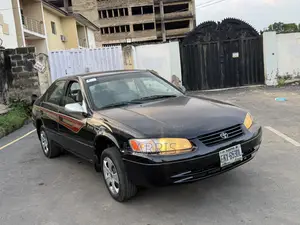 Toyota Camry 2000 Black