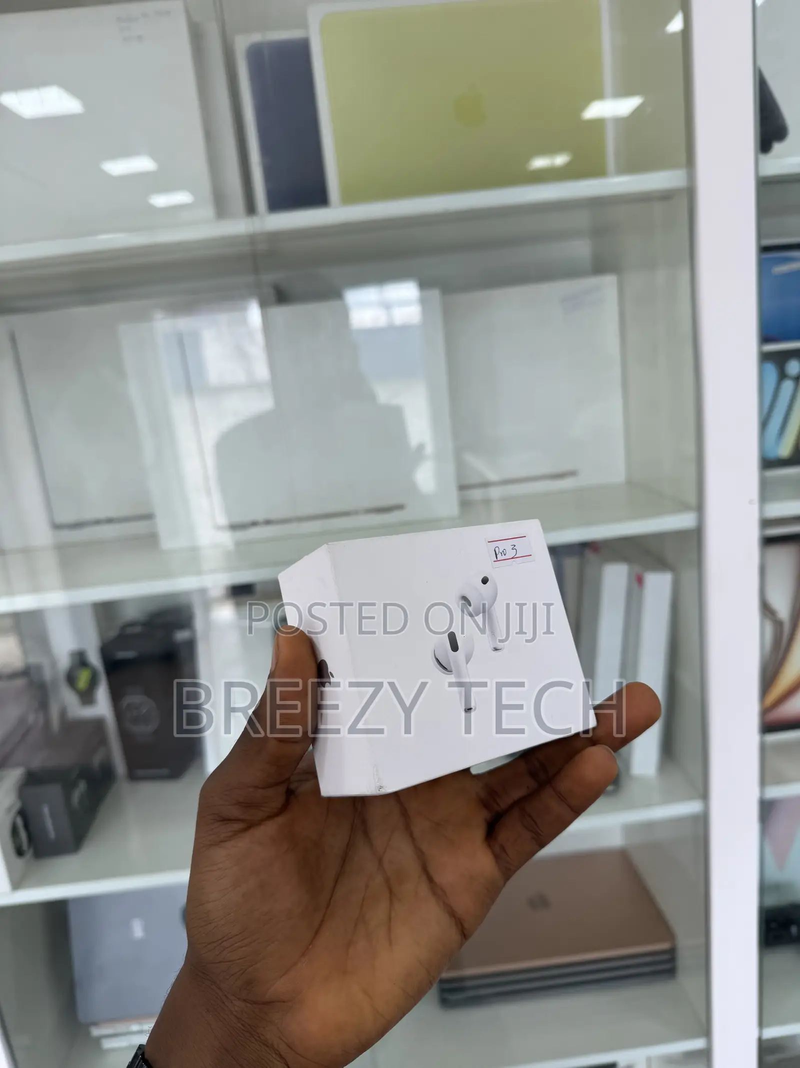 Apple AirPods Pro 3