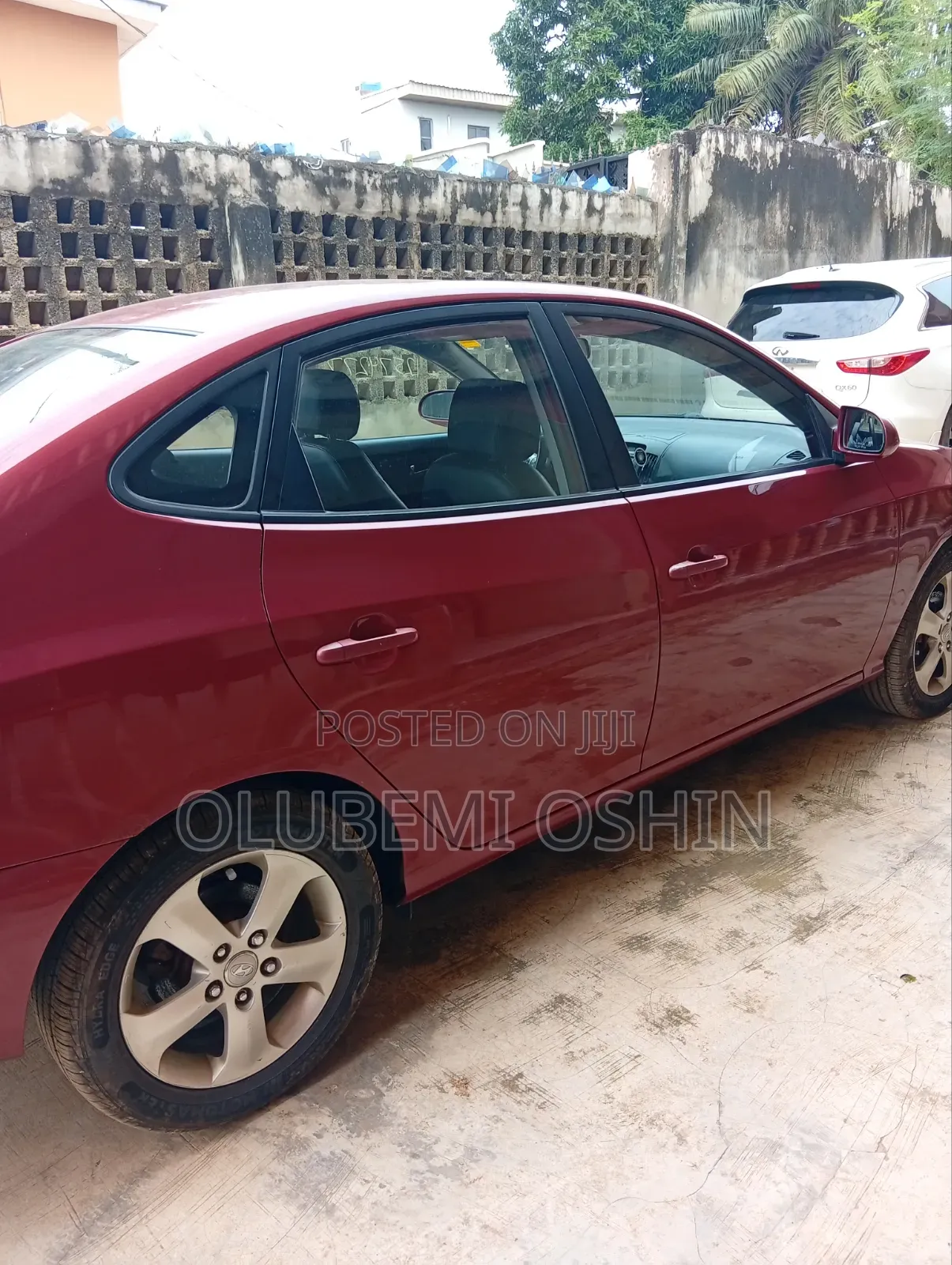 Hyundai Elantra 2010 Red