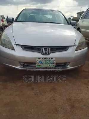 Honda Accord 2005 Silver