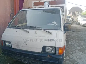 Tokunbo L300 Diesel Pickup Container Body