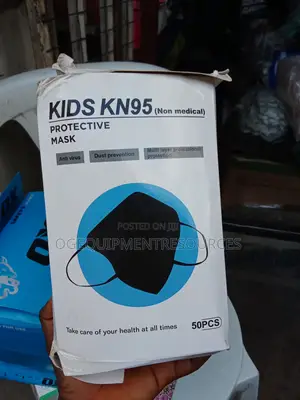 Kids KN95 Protective Face Masks.