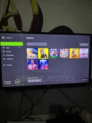 Xbox One With 8 Games and One Controller, All Ccessories
