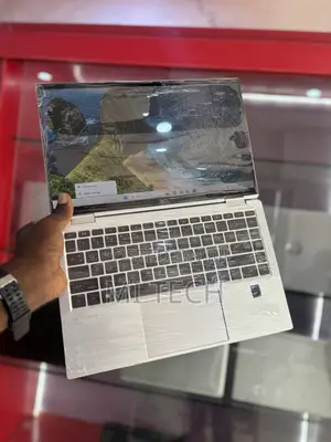 Laptop HP EliteBook 1040 G8 8GB Intel Core i5 SSD 256GB
