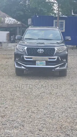 Toyota Land Cruiser Prado 2014 Black