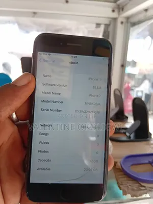 Apple iPhone 7 32 GB Black