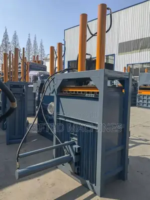 Baling Machine 80Ton