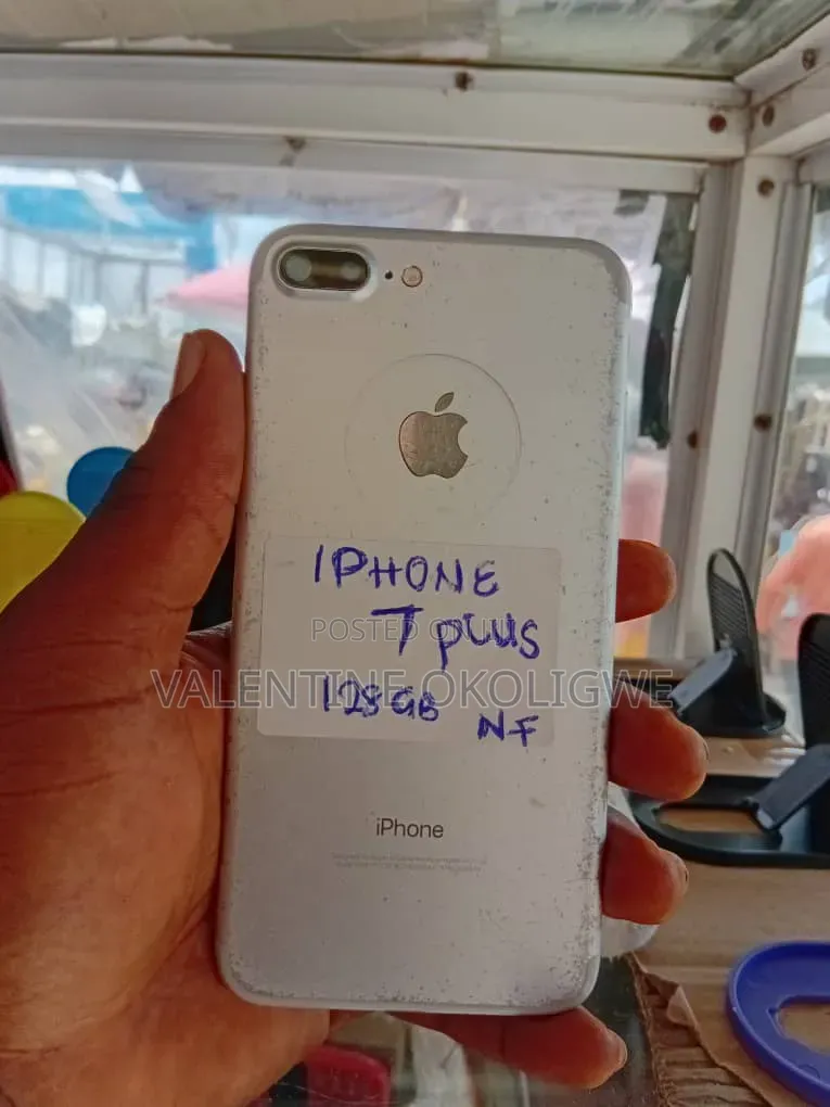 Apple iPhone 7 Plus 128 GB White