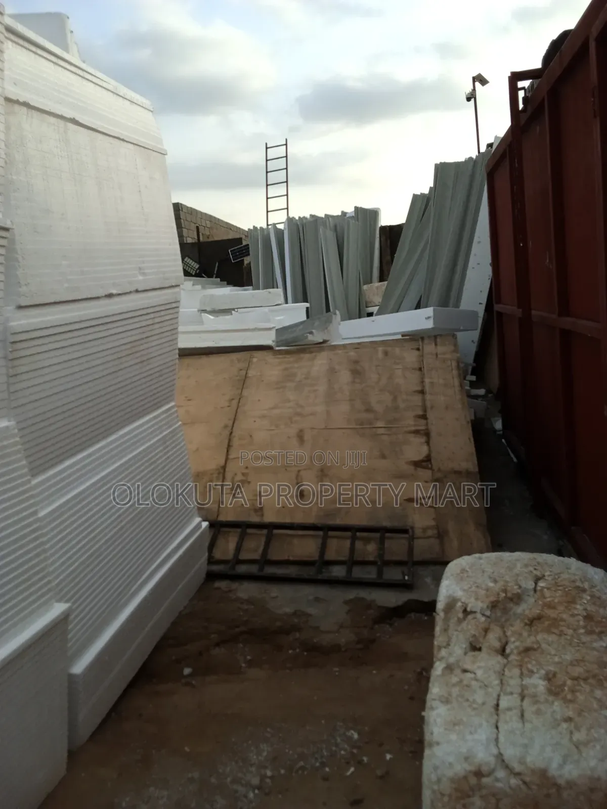 Polystyrene Board Parapet and Slab