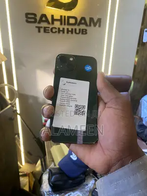 Apple iPhone 13 128 GB Green