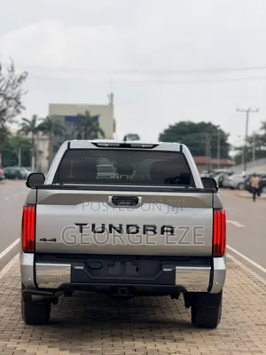 Toyota Tundra 2024 Silver