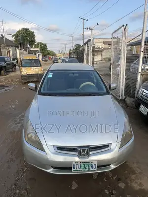 Honda Accord 2.0 Comfort Automatic 2005 Silver