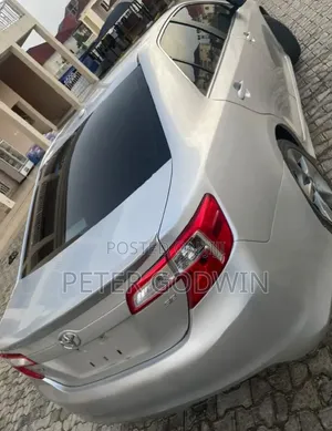 Toyota Camry 2013 Silver