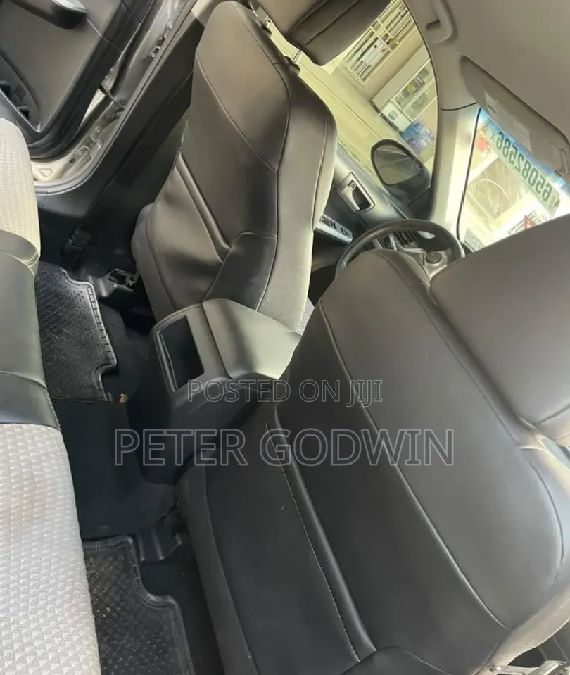 Toyota Camry 2013 Silver