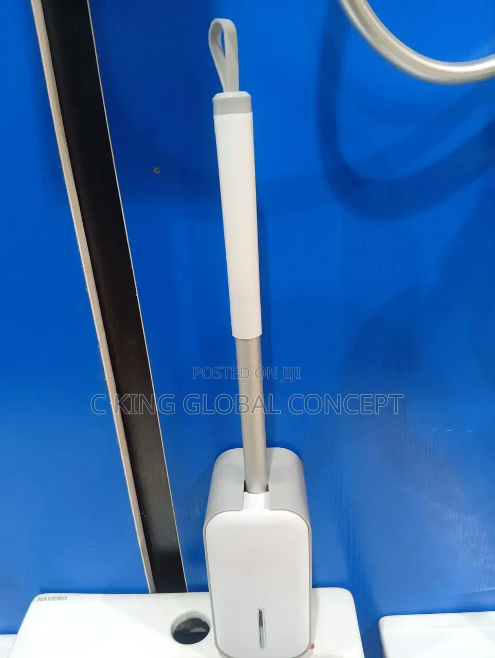 Modern Wall Mounted Toilet Brush Set With Holder