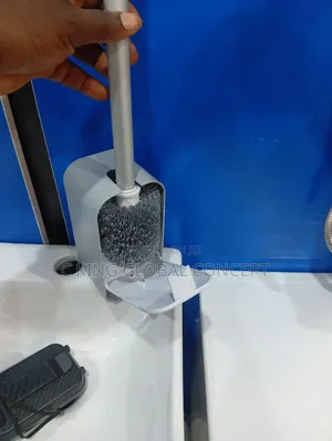 Modern Wall Mounted Toilet Brush Set With Holder