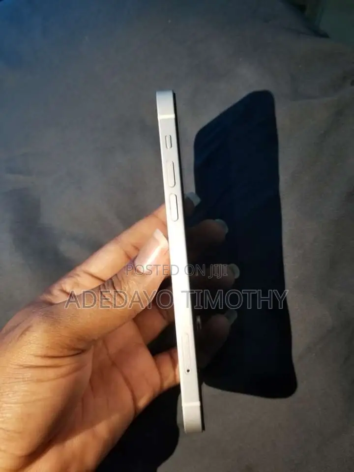 Apple iPhone 12 128 GB White