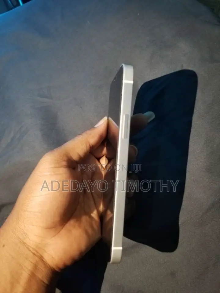 Apple iPhone 12 128 GB White