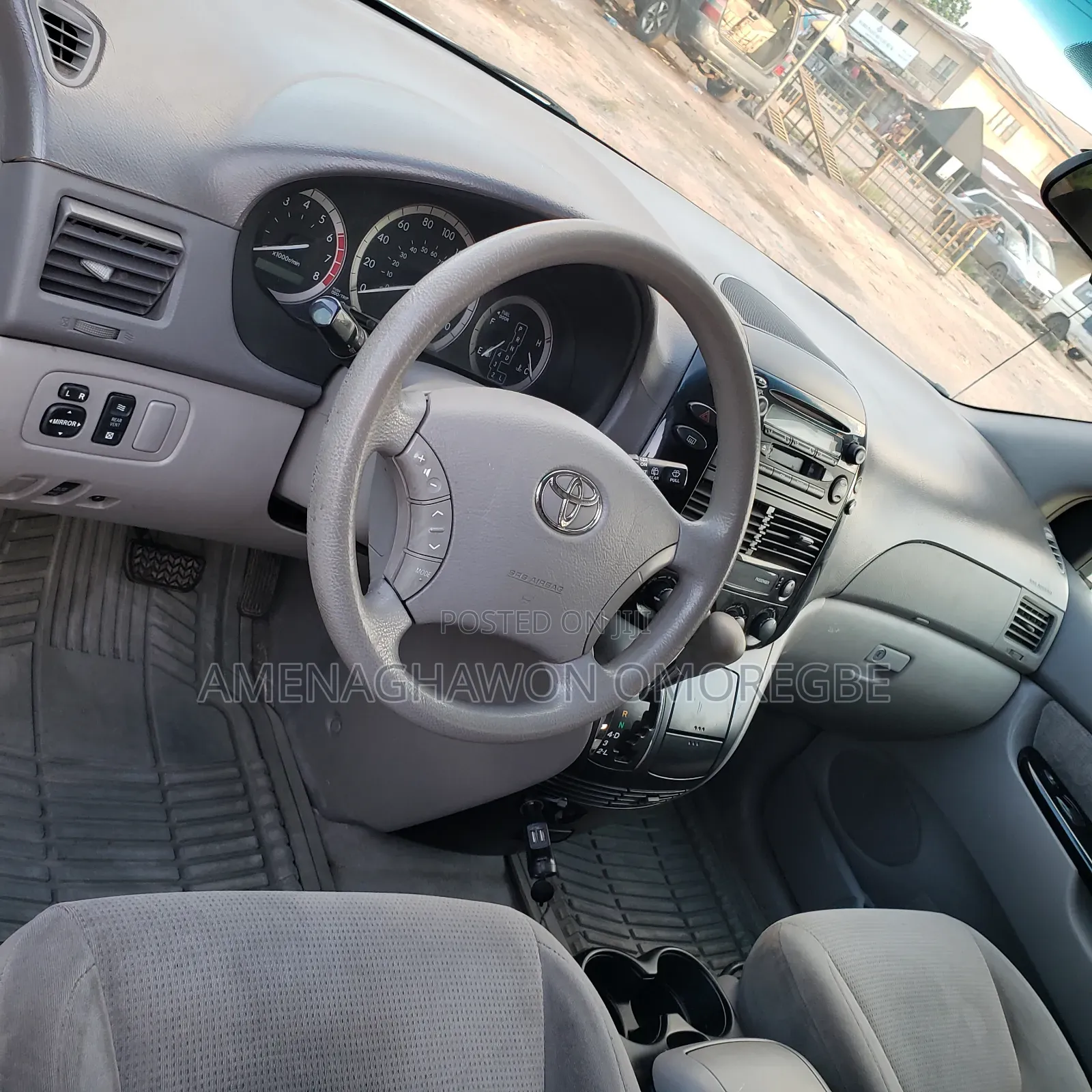 Toyota Sienna CE 2005 Silver