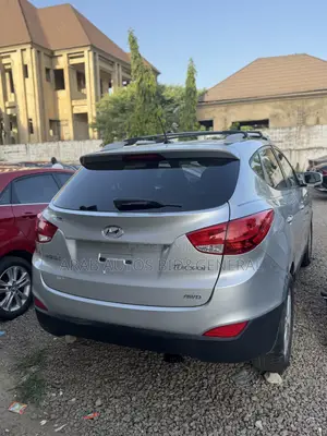 Hyundai Tucson 2013 Silver