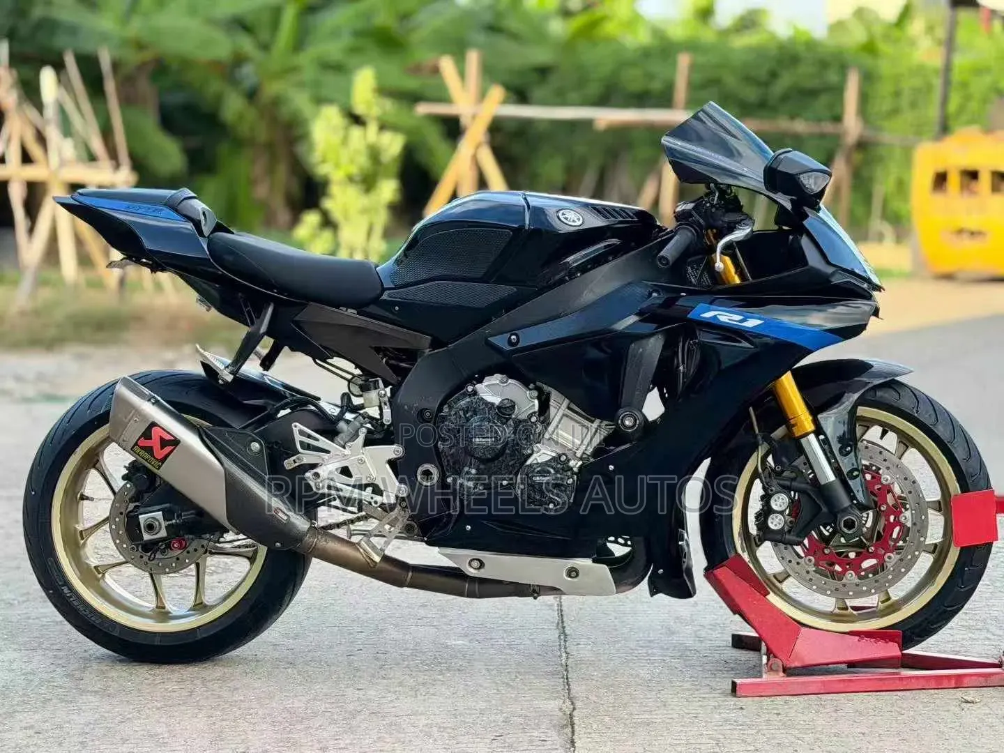 Yamaha R1 2016 Black
