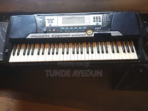 PSR 540 YAMAHA Keyboard
