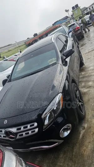 Mercedes-Benz GLA 250 2017 Black
