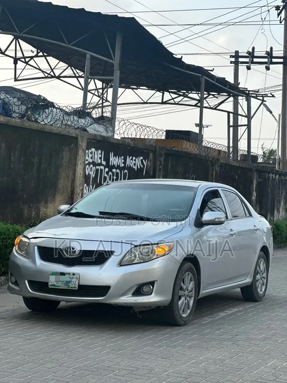 Toyota Corolla 2010 Silver