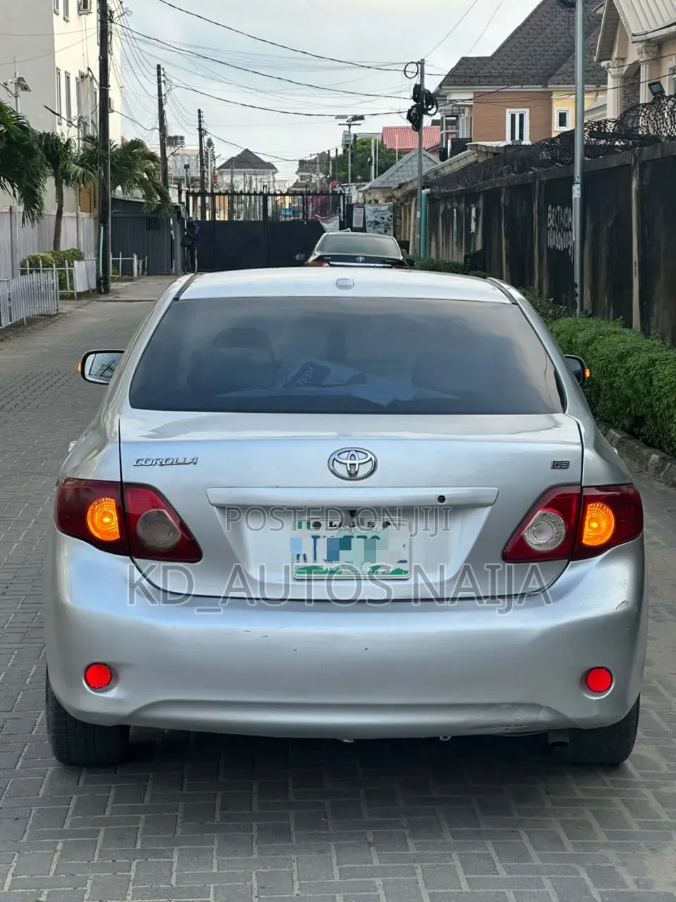 Toyota Corolla 2010 Silver
