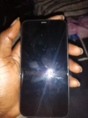 Apple iPhone 11 64 GB Black