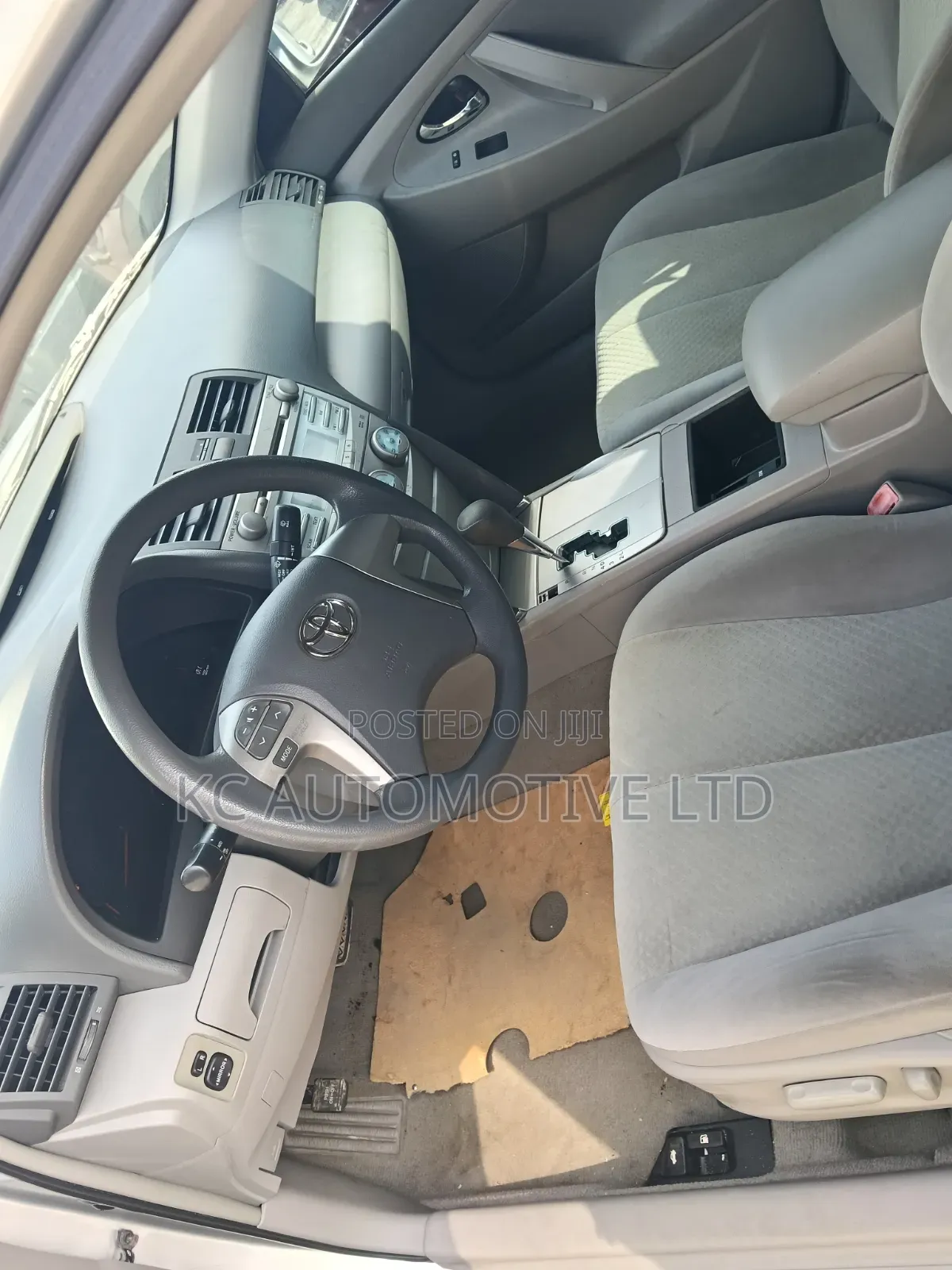 Toyota Camry 2009 Silver