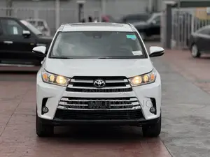 Toyota Highlander Limited 4x4 V6 (3.5L 6cyl 8A) 2017 White