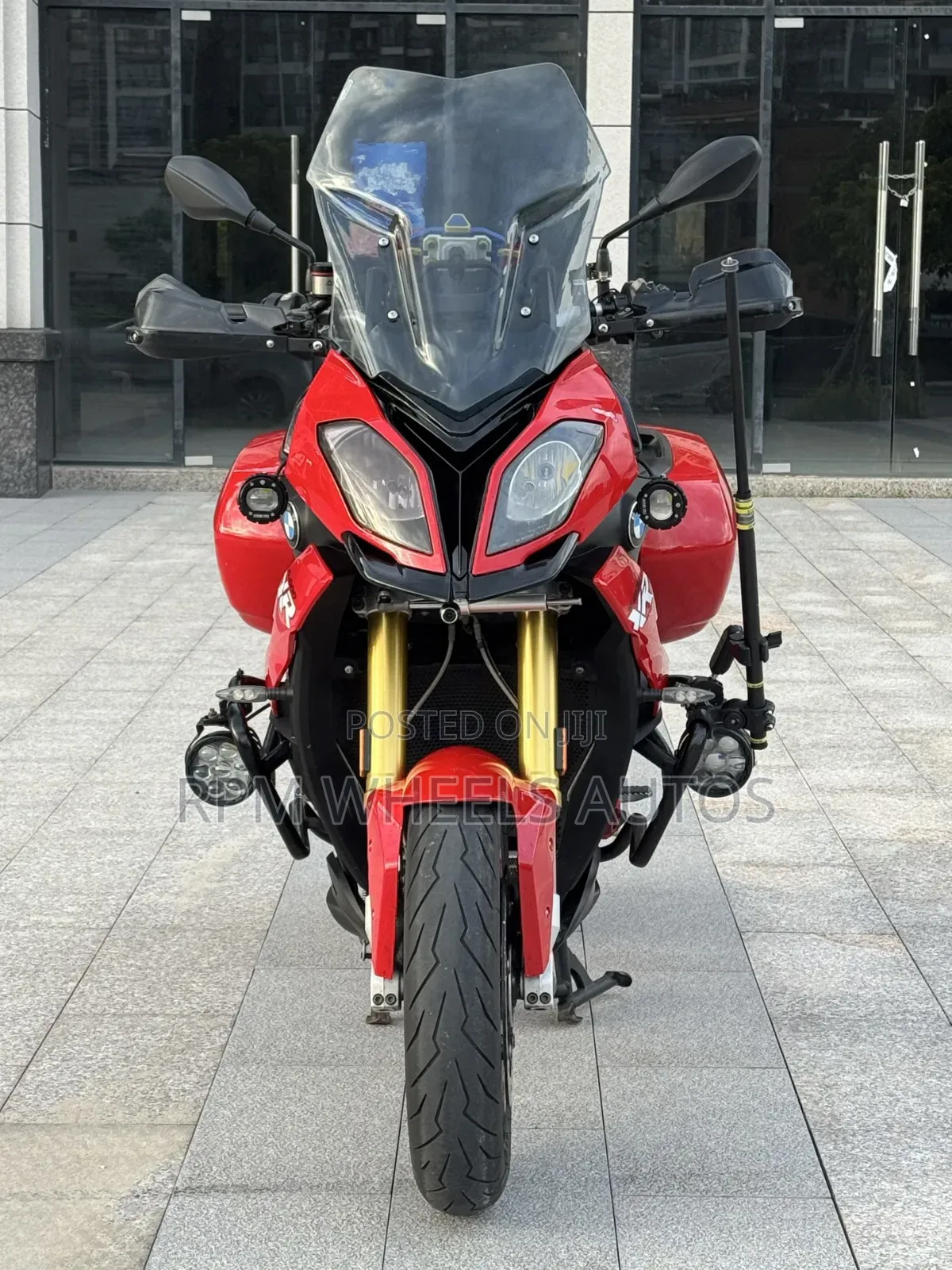 BMW S 1000 XR 2018 Red
