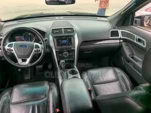 Ford Explorer 2011 Black