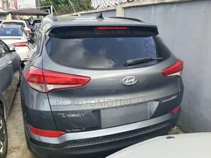 Hyundai Tucson 2016 Silver