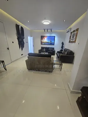 Furnished 3bdrm Apartment in Banana Island for sale