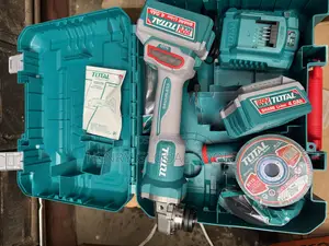 TOTAL 20V Brushless Cordless Angle Grinder – Complete Kit