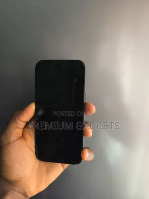 Apple iPhone 15 128 GB Black