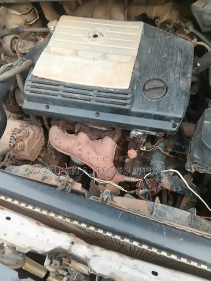 Toyota Sienna 2002