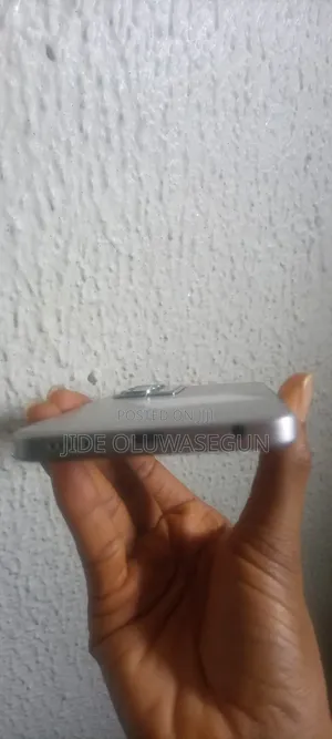 Itel City 100 128 GB Silver