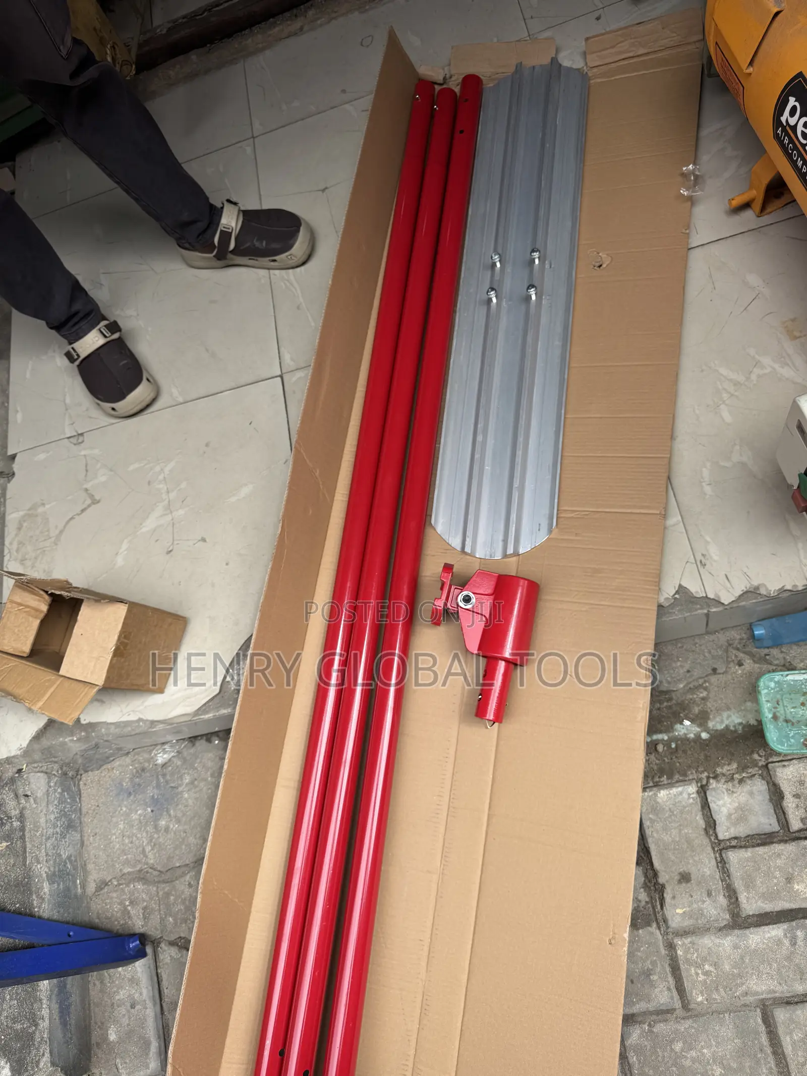 Concrete Power Trowel Machine – Finishing Blade & Handle Assembly