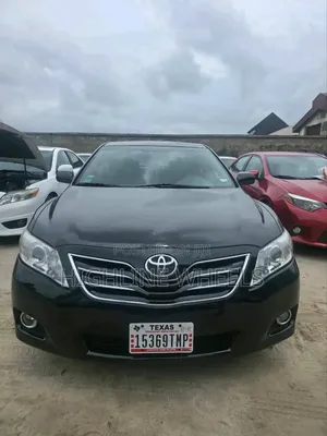 Toyota Camry XLE 4dr Sedan (2.4L 4cyl 5A) 2009 Black