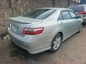 Toyota Camry SE 4dr Sedan (2.4L 4cyl 5A) 2008 Silver