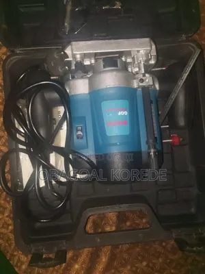 Bosch GOF-series Plunge Wood Router