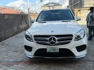 Mercedes-Benz GLE-Class GLE 350 2018 White