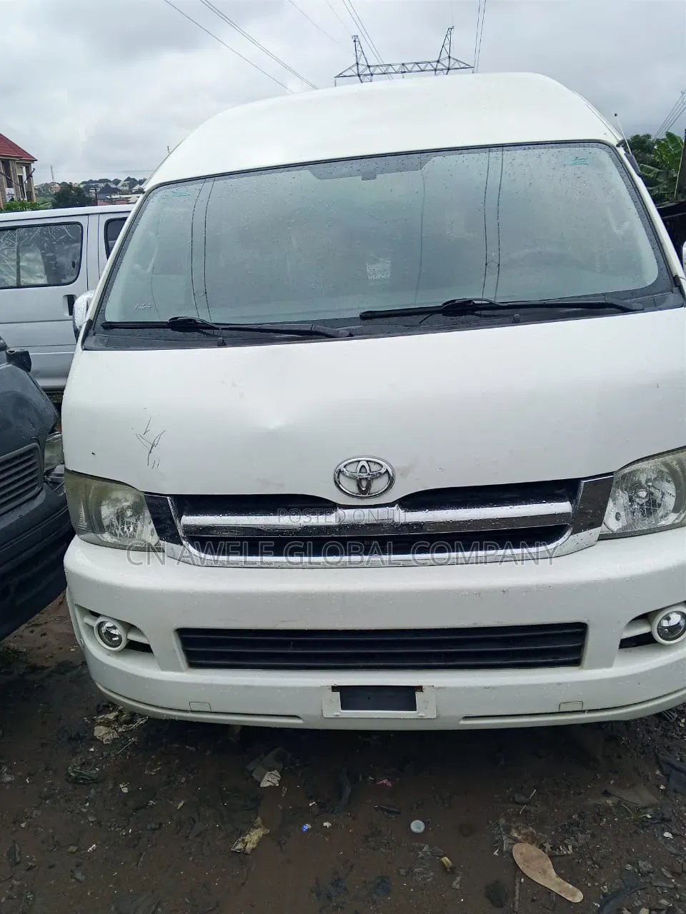 Toyota HiAce 2014 White