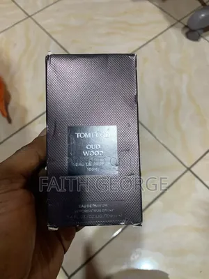 Tom Ford Oud Wood Perfumr